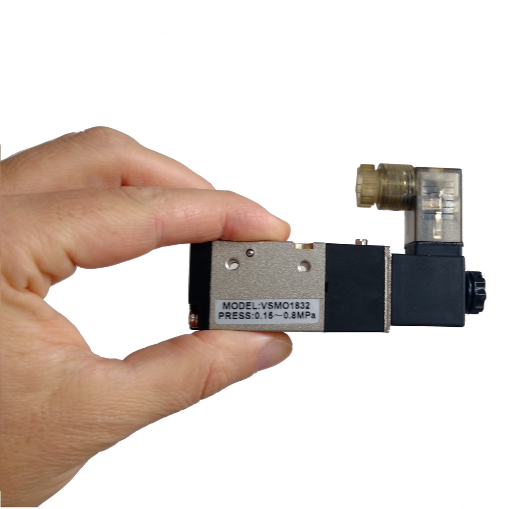 Válvula solenóide/mola 1/8 3/2 vias 024 VCC Modelo VSMO1832