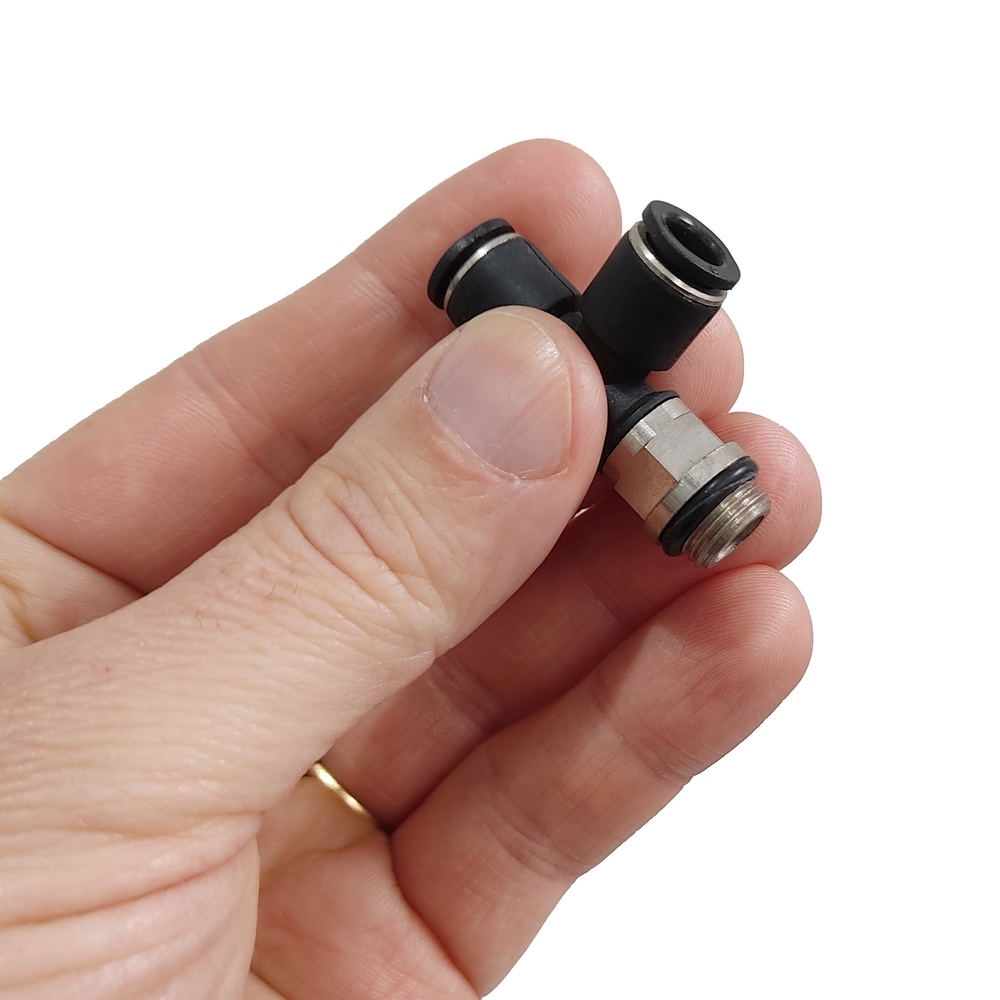 Tee Macho Central Tubo 4 mm x Rosca M5 Compacta - PST (Conexão Pneumática Instantânea)
